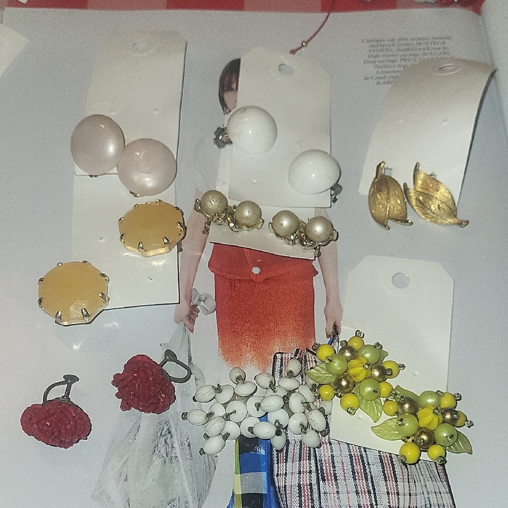 Vintage Elegant Multi-Color Earring Set